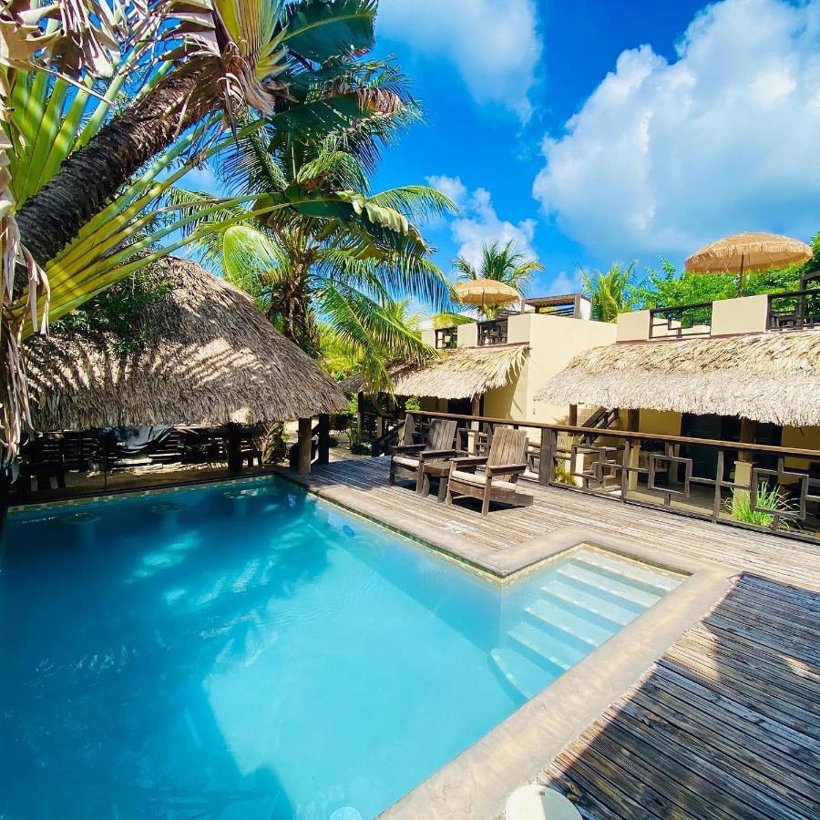 Caribbean Beach Cabanas Placencia Exterior photo
